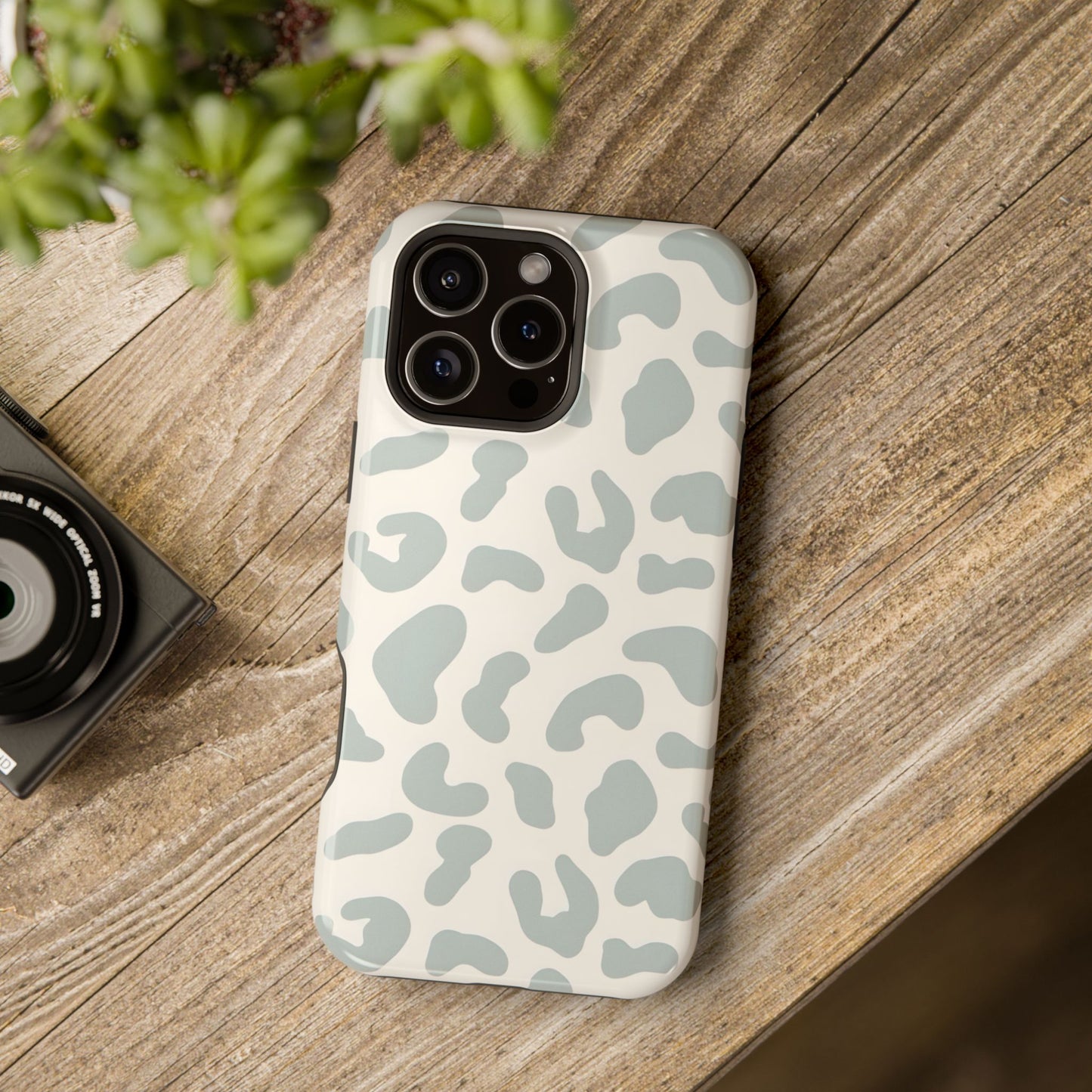 Soft Gray Camo Print Phone Case – MagSafe Compatible for iPhone & Samsung Galaxy