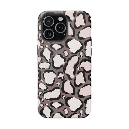 Chic Leopard Print Phone Case – MagSafe Compatible for iPhone & Samsung Galaxy